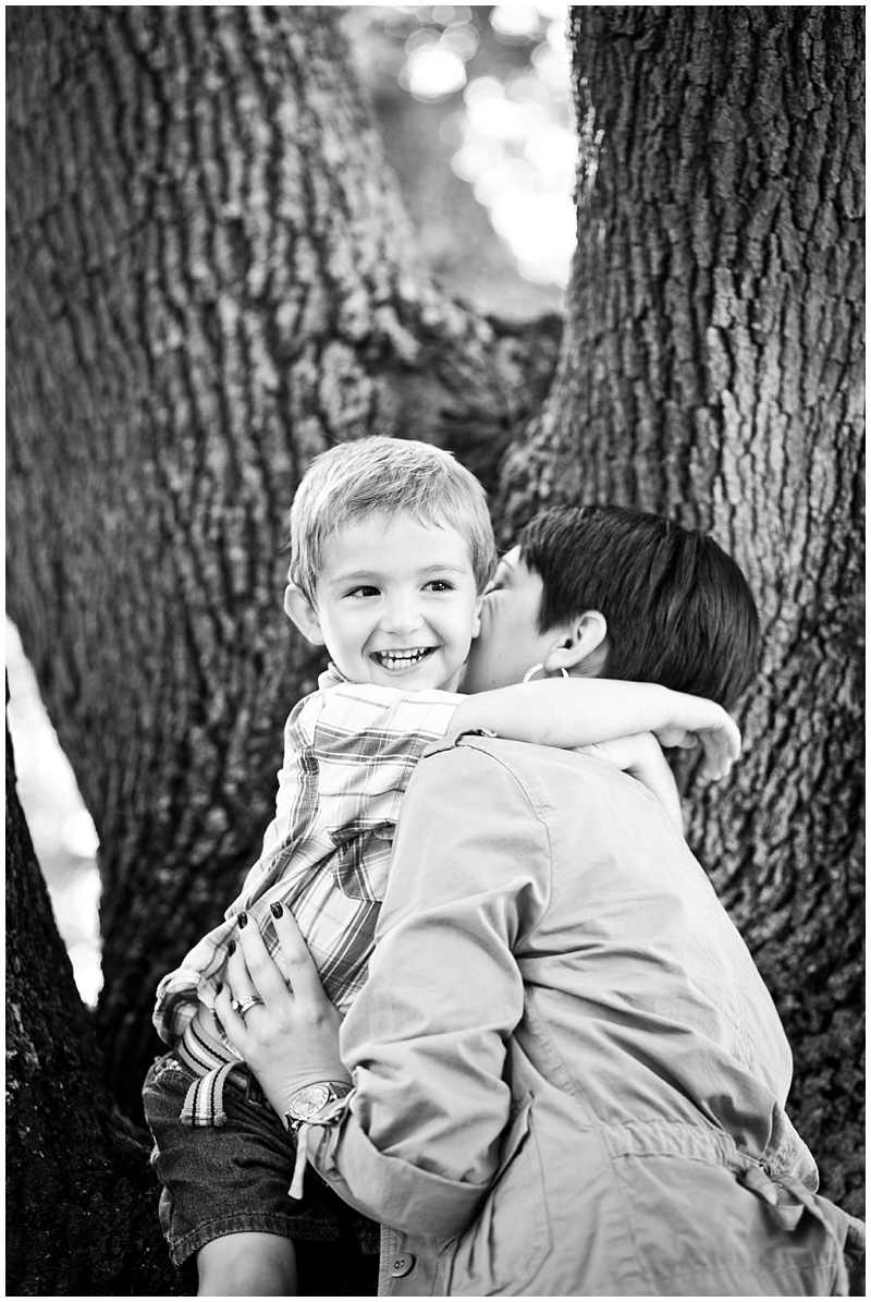 Pumpkin Patch Family Portraits - Chelsea Victoria Photography - ChelseaVictoria.com