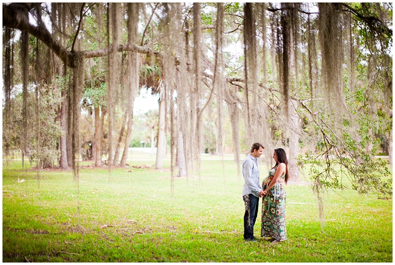 Riverbend Park, Jupiter, Florida Maternity Photography by Chelsea Victoria