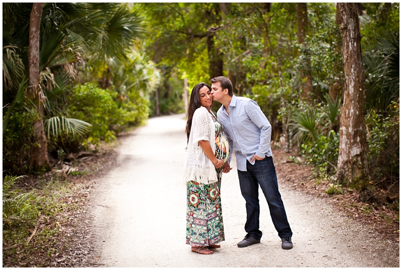 Riverbend Park, Jupiter, Florida Maternity Photography by Chelsea Victoria