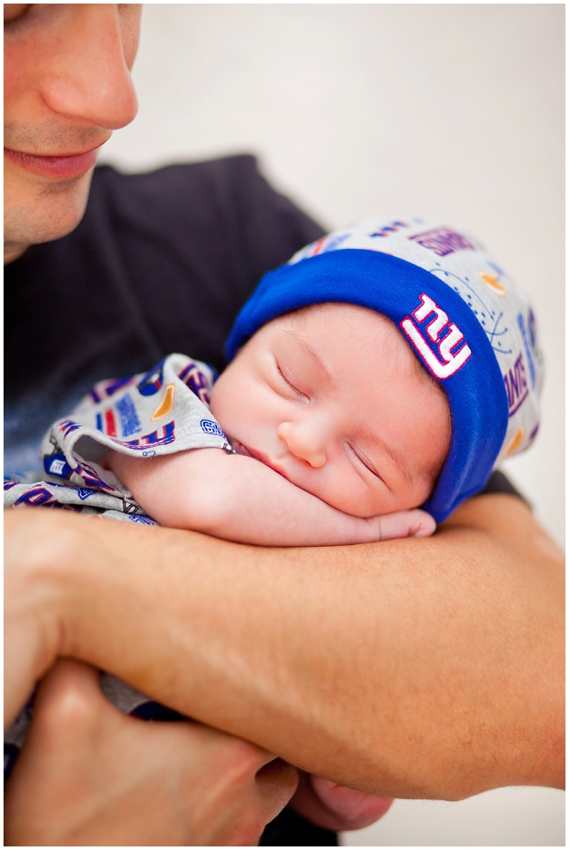 Palm Beach Gardens Newborn photography by Chelsea Victoria