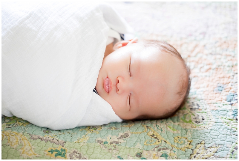 Lifestyle newborn photography by ChelseaVictoria.com