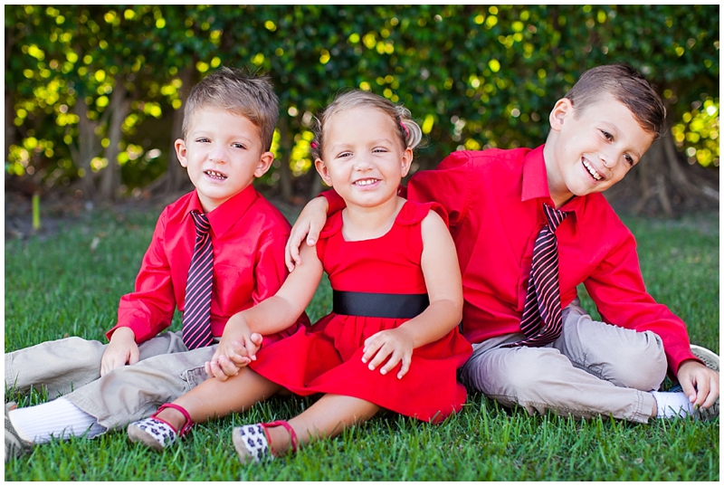 Palm Beach Family Christmas Portraits by ChelseaVictoria.com